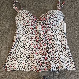 NWT Coco Reef Women Leopard Print Bra Sized 36/38C Swim Bikini